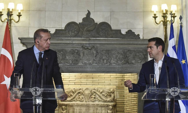Στη Σύνοδο του ΝΑΤΟ ο Τσίπρας: Μήνυμα στον Ερντογάν για τους Έλληνες στρατιωτικούς